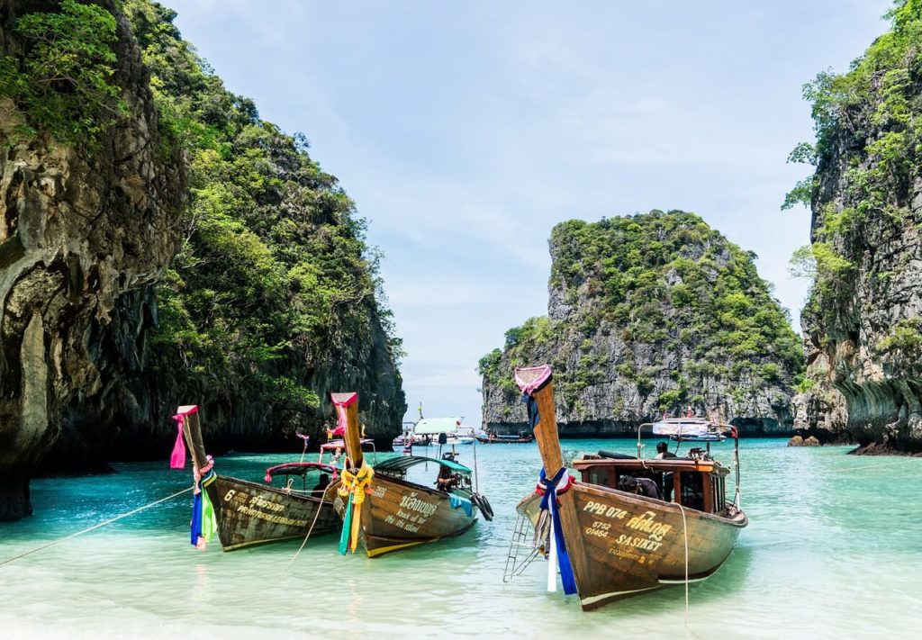 Island hopping in Thailand