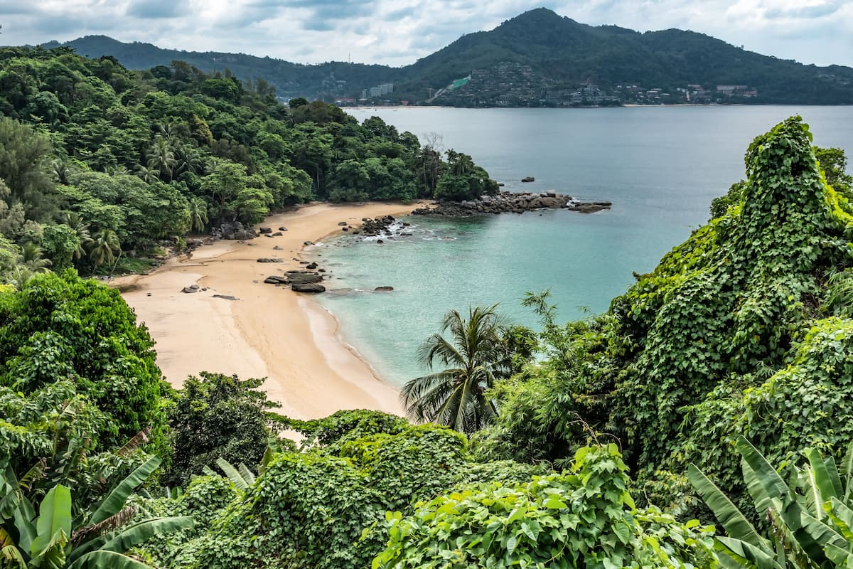Laem Sing Viewpoint while making the most of your Phuket holiday